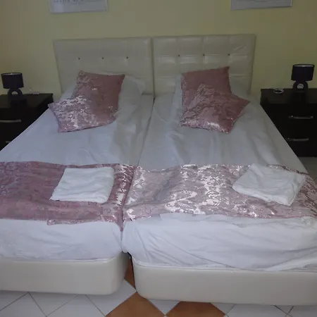 Hotel Kuecuek Denizkizi