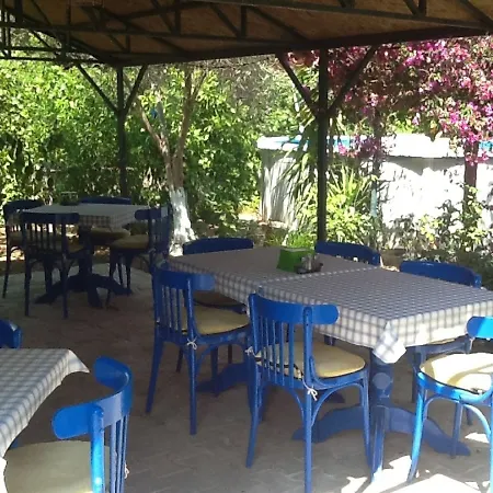 Kuecuek Denizkizi * Cirali